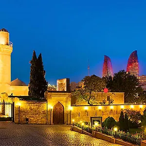 Happy Inn Hotel فندق
